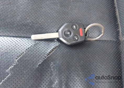 2011 Subaru Legacy 3.6R Limited z USA, uszkodzony, nr VIN 4S3BMDK6XB2235826